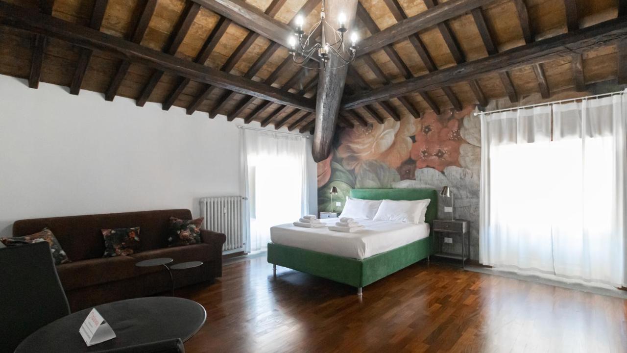 Italianway - Barberini Elegantia Apartments Roma Luaran gambar